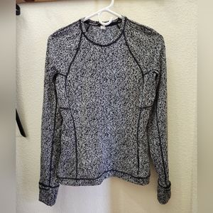 Lululemon Crew neck, sz 6